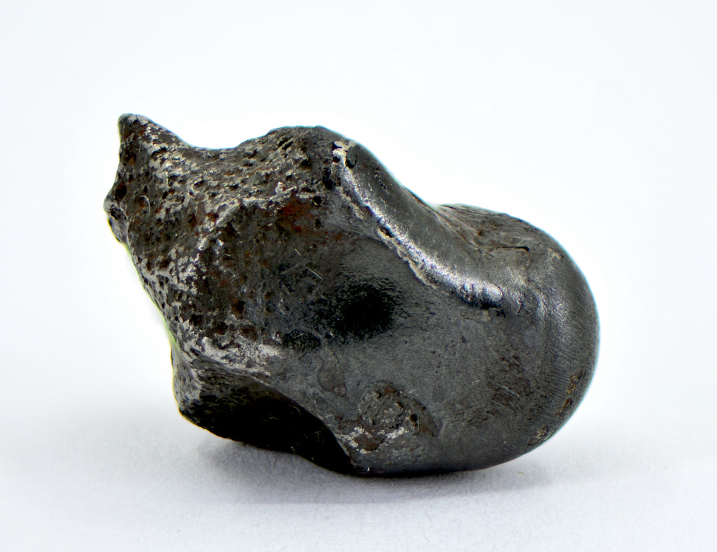 6.82g SIKHOTE ALIN witnessed fall 1947 I Sculptured Iron