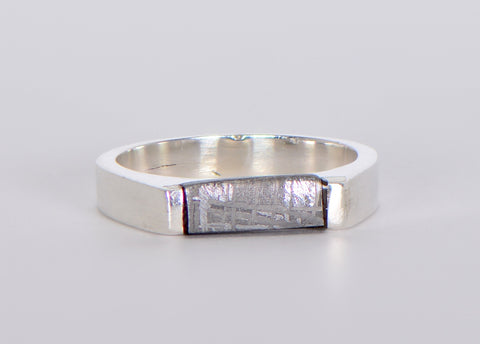 Beautiful Etched Gibeon Meteorite ring I Size 7 1/4 - Meteorite Jewelry