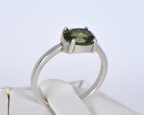 MOLDAVITE Glass Beautiful Faceted Ring - Size 7 - Jewelry