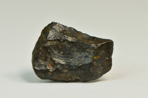 R Chondrite Meteorite End Cut 1.9g - R3/4 Breccia I Ultra Rare Chondrite