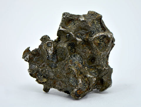 18.32g SERICHO Pallasite Meteorite I Sculpted meteorite