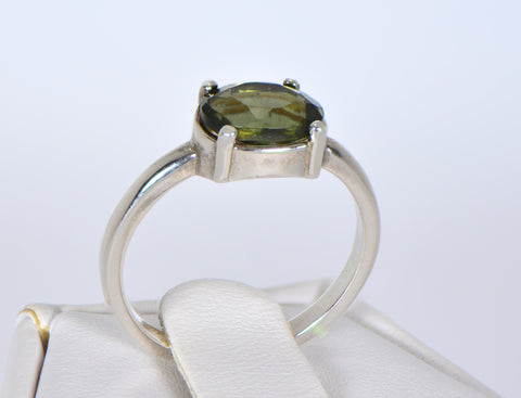 MOLDAVITE Glass Beautiful Faceted Ring - Size 5.75 - Jewelry