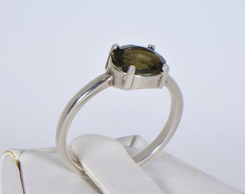 MOLDAVITE Glass Beautiful Faceted Ring - Size 6.75 - Jewelry
